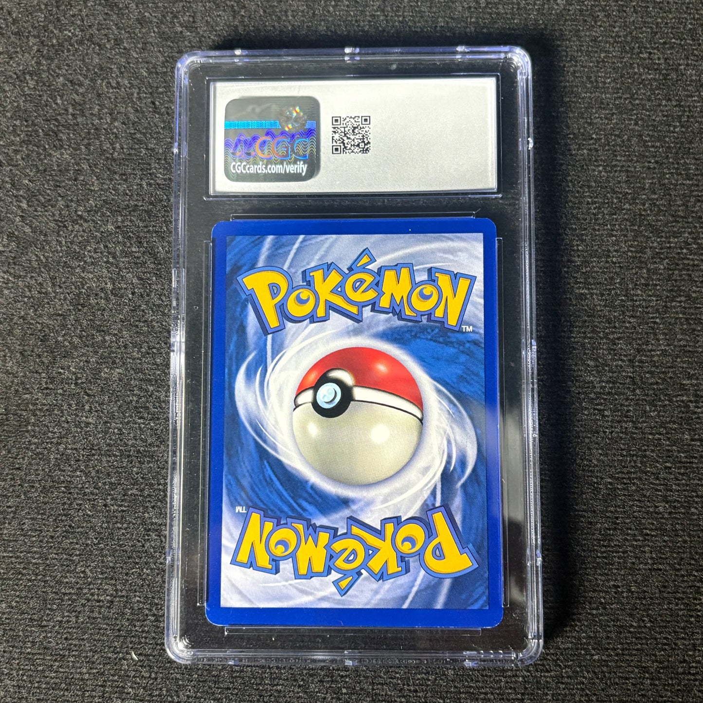Pokémon Kakuna 1999 Base Seat Shadowless 1st Edition CGC 8.5